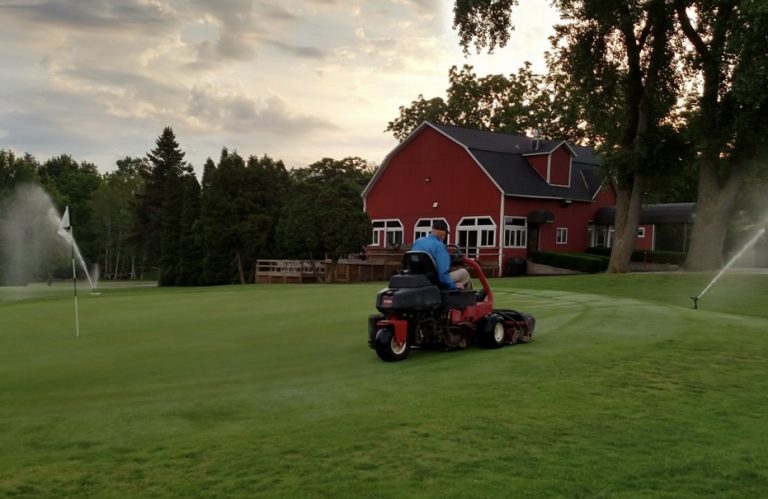 Crestview Golf Course Zeeland MI 49464